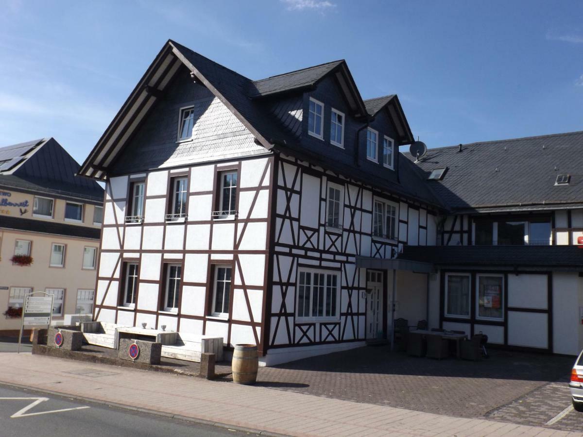 Deutsches Haus Apartment Willingen  Ngoại thất bức ảnh